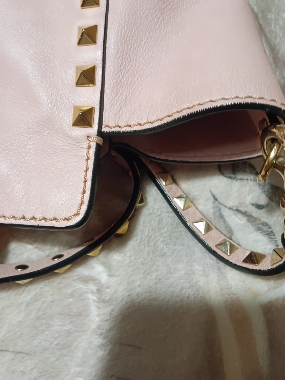 Valentino Garavani Pale Pink Leather Shoulder Bag with Gold Rockstuds